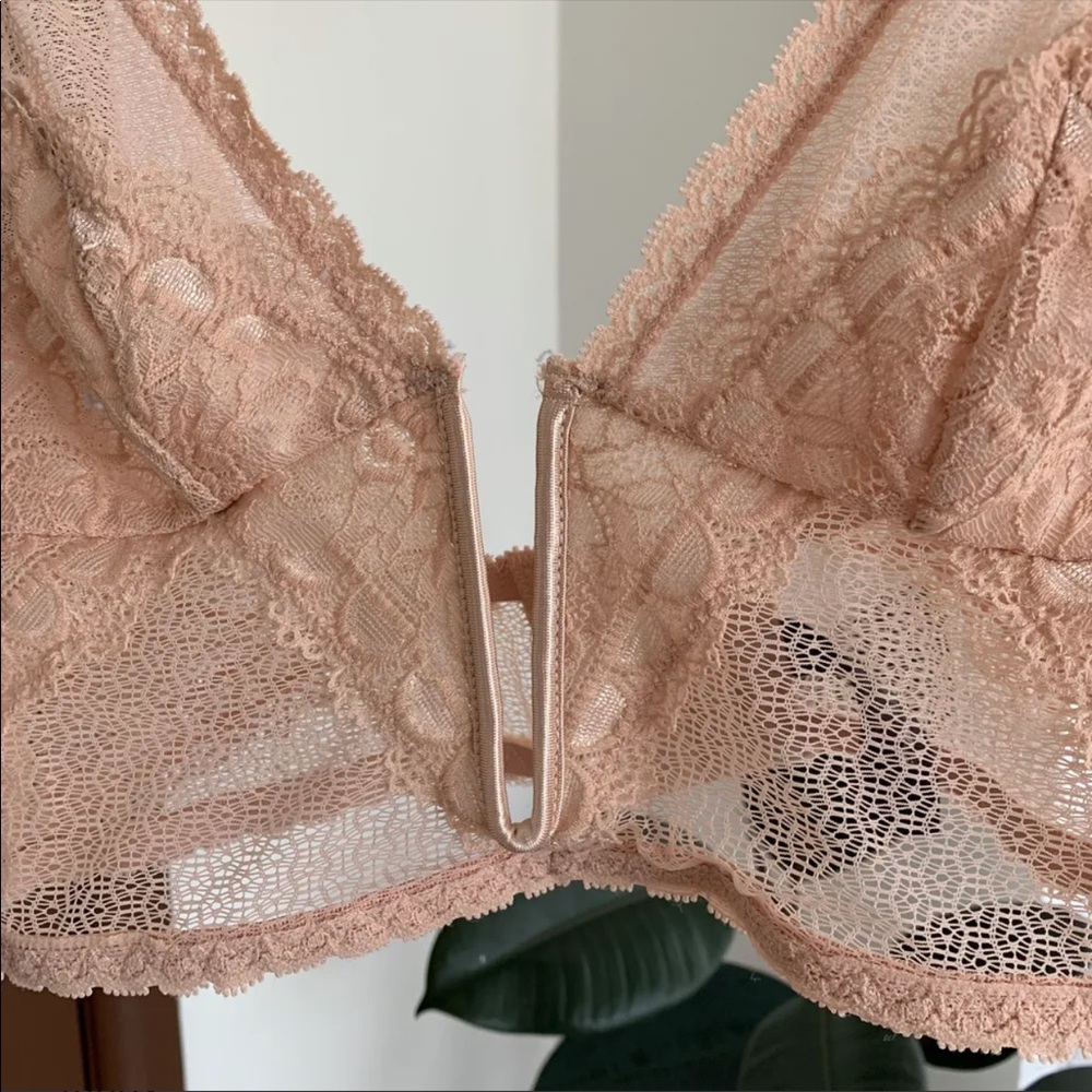 Yandy Lace Bralette - Picture 2 of 4